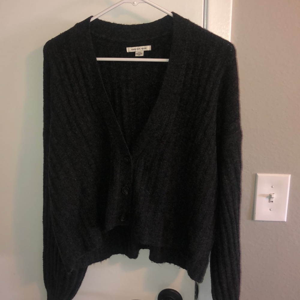 AE Cropped Button Up Cardigan